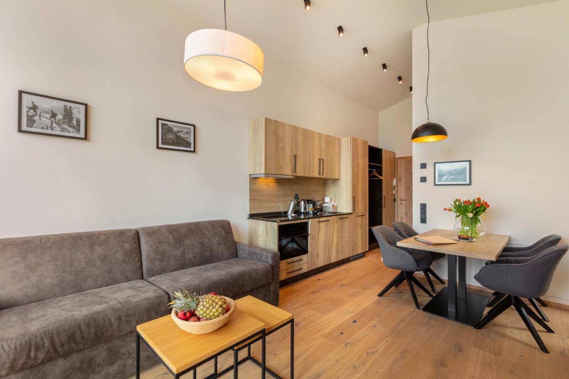 Emma Deluxe Aparthotel in Fürth-Piesendorf bei Kaprun Zimmer foto